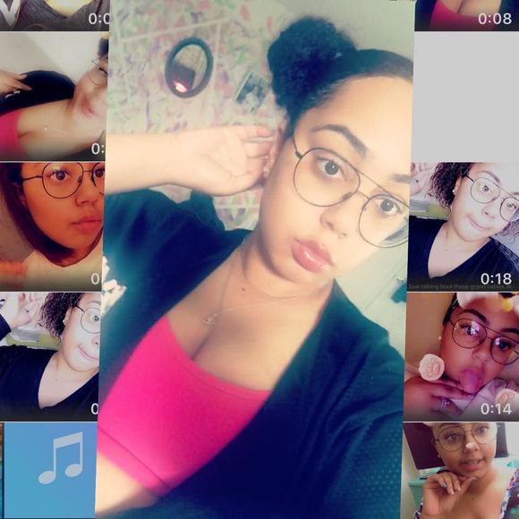 Meet your Posher, Larissa - Picture 1 of 1